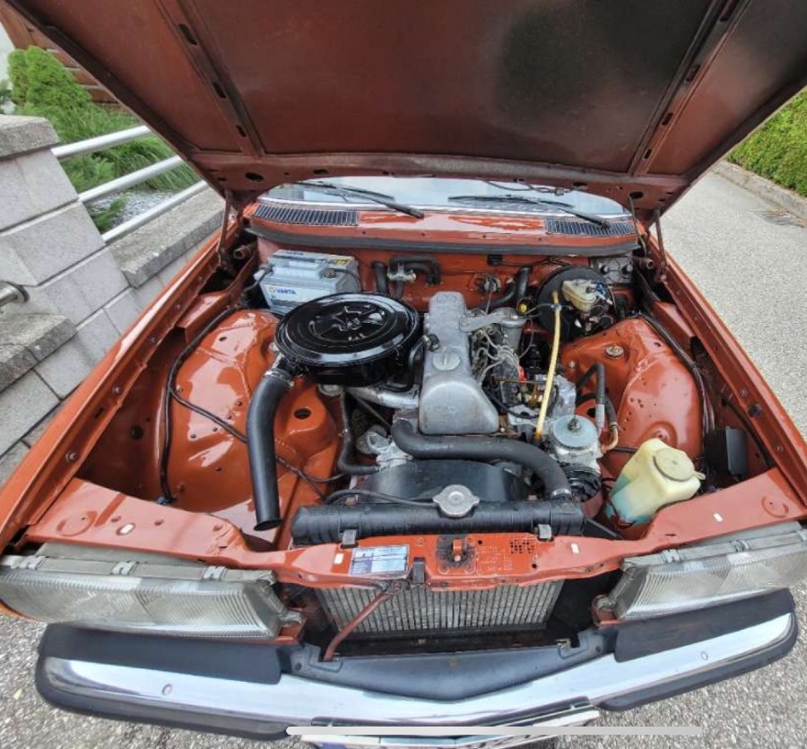 Mercedes Benz 240 guter Zustand zu erwerben Baujahr BJ 06/1983