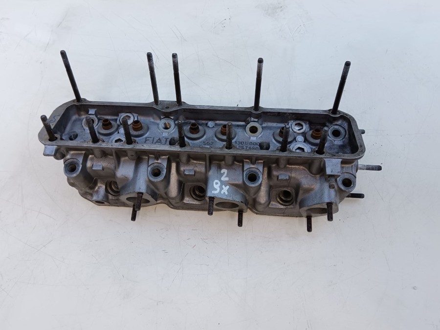 Motor für Fiat 130 abzugeben Baujahr BJ -