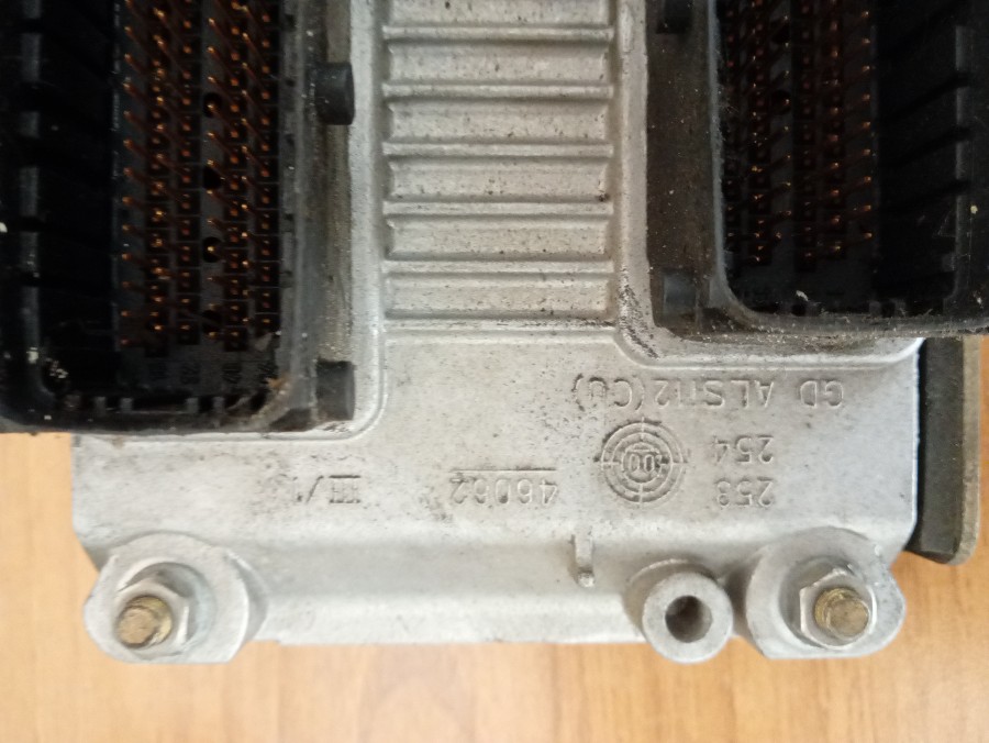 Für Ferrari Elektronik zu verkaufen Baujahr BJ -