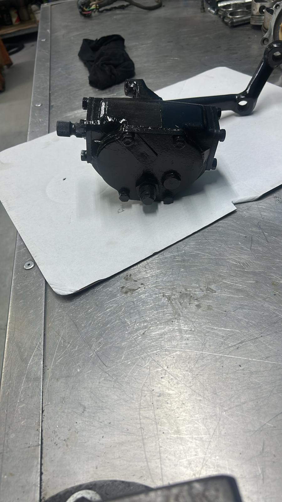 Lenkung für Maserati Indy abzugeben Baujahr BJ -