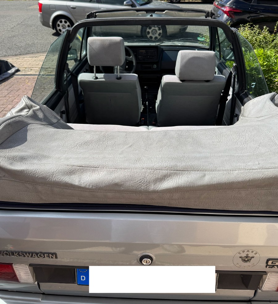 Klassiker VW Golf 1 Cabrio in gebrauchtem Zustand Baujahr BJ 04/1989