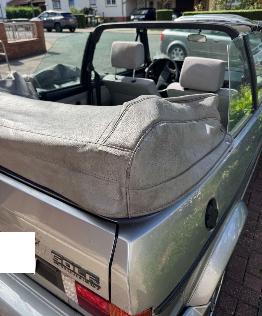 Klassiker VW Golf 1 Cabrio in gebrauchtem Zustand Baujahr BJ 04/1989