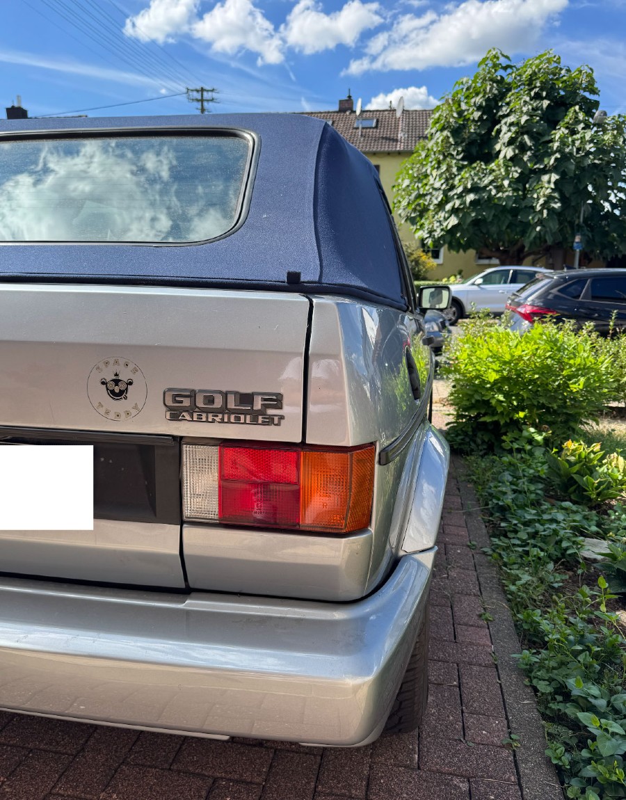 Klassiker VW Golf 1 Cabrio in gebrauchtem Zustand Baujahr BJ 04/1989