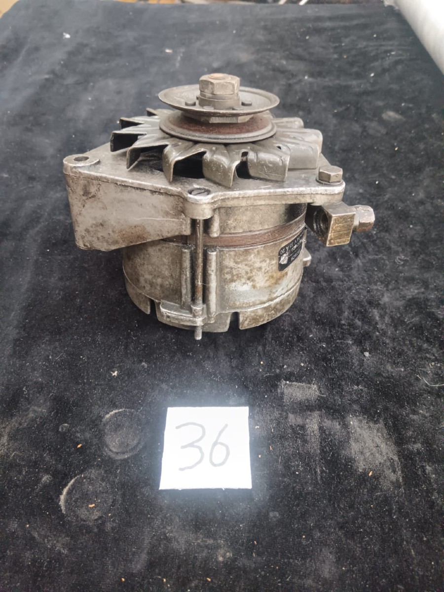 Für Mercedes Benz 220 Elektronik abzugeben Baujahr BJ -