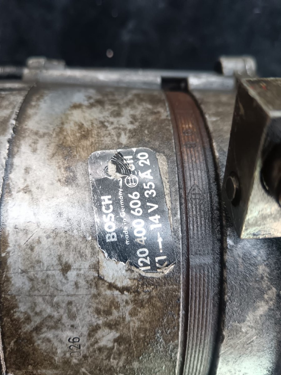 Für Mercedes Benz 220 Elektronik abzugeben Baujahr BJ -