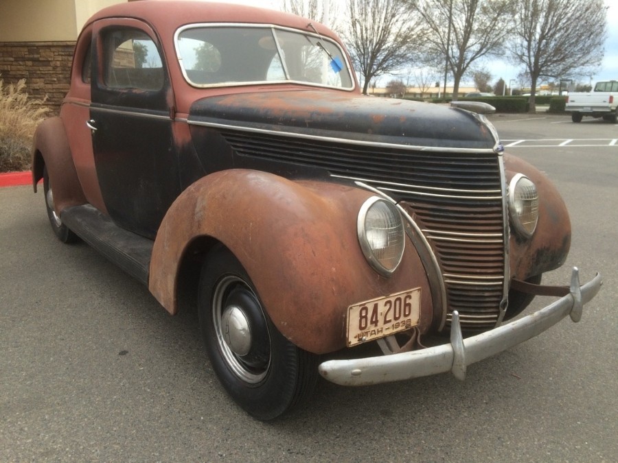 Oldtimer Ford Coupé Baujahr BJ 07/1938