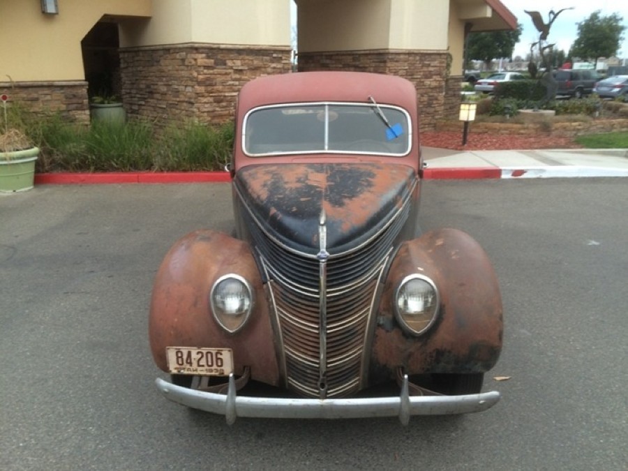 Oldtimer Ford Coupé Baujahr BJ 07/1938