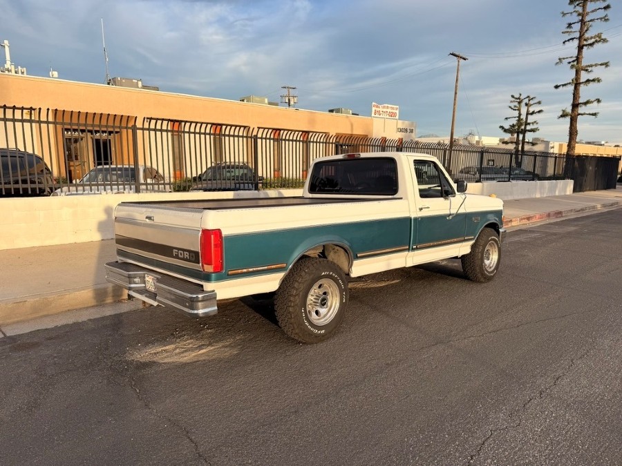Ford F250 XLT 460ci Big Block Baujahr BJ 09/1995