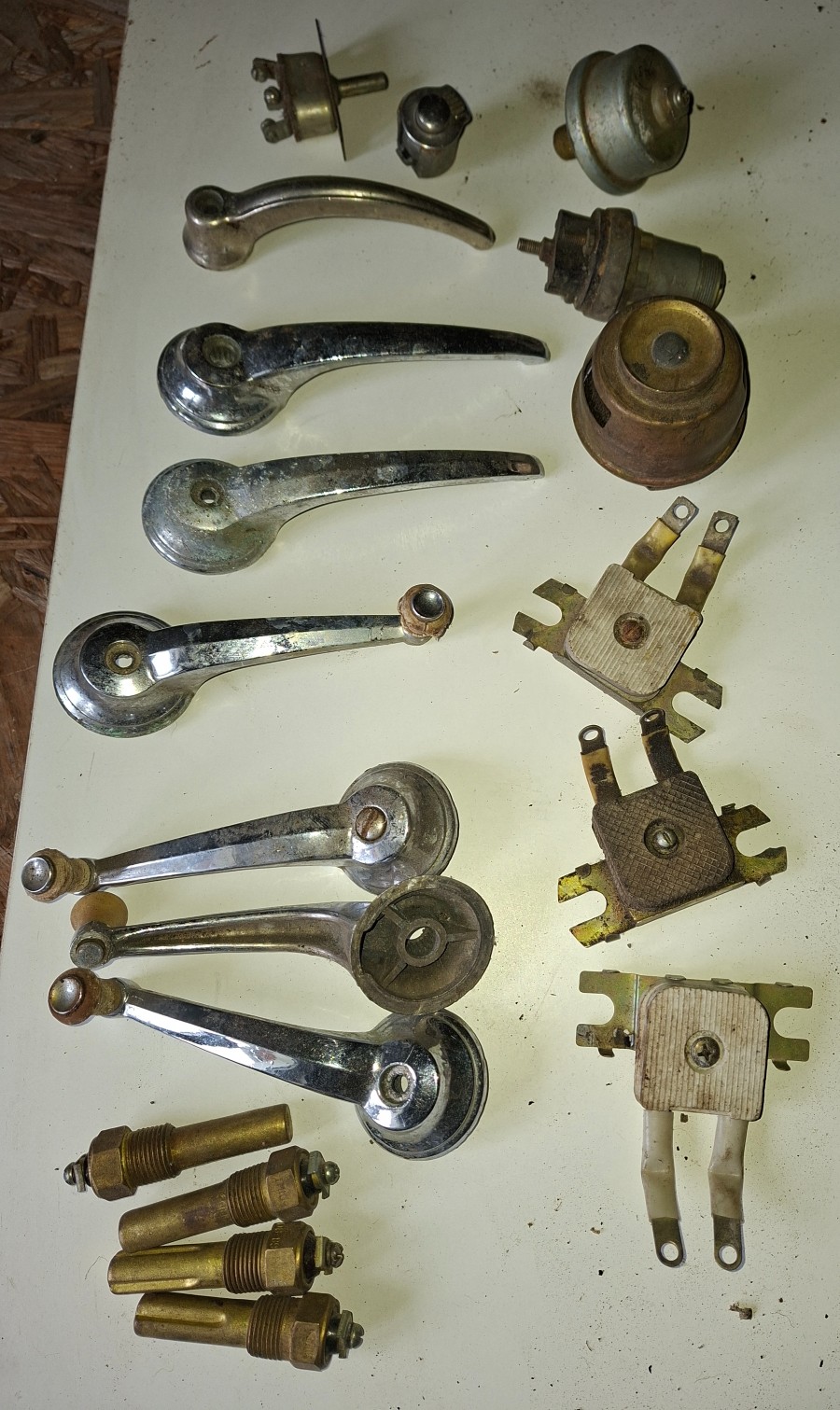 Anbauteile für Oldtimer Baujahr BJ -