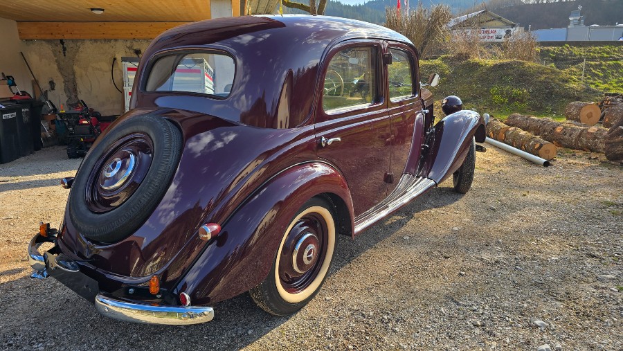 Biete Mercedes Benz 170 in gutem Zustand Baujahr BJ 01/1942