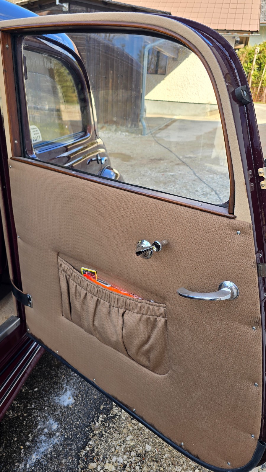 Biete Mercedes Benz 170 in gutem Zustand Baujahr BJ 01/1942