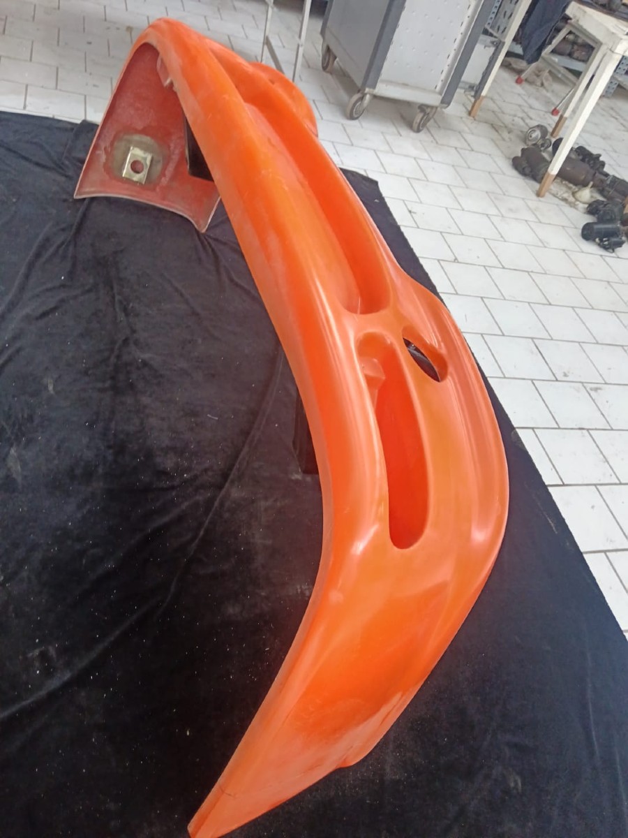 Für Ferrari Karosserieteile zu verkaufen Baujahr BJ -