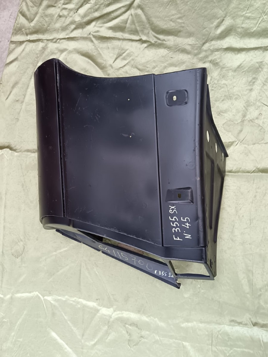 Verkaufe: Karosserieteile für Ferrari Baujahr BJ -