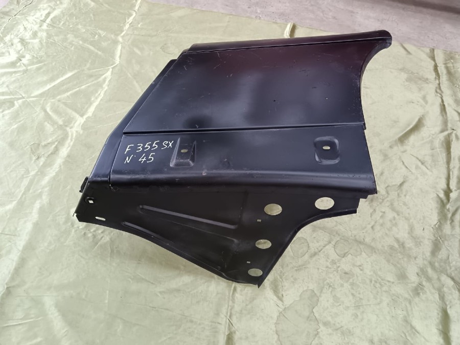 Verkaufe: Karosserieteile für Ferrari Baujahr BJ -