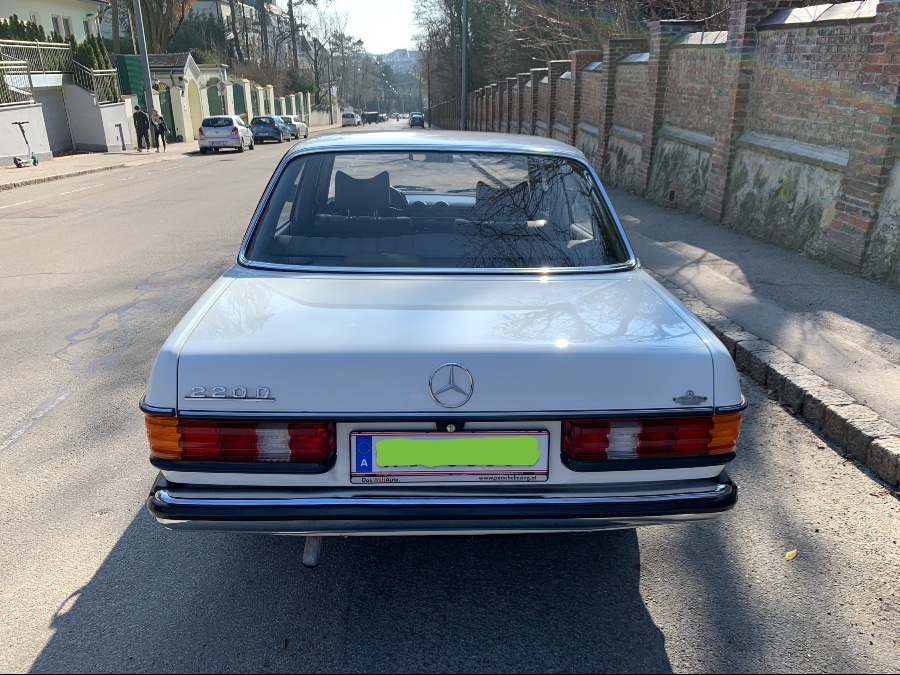 Mercedes 220D Baujahr BJ 05/1976