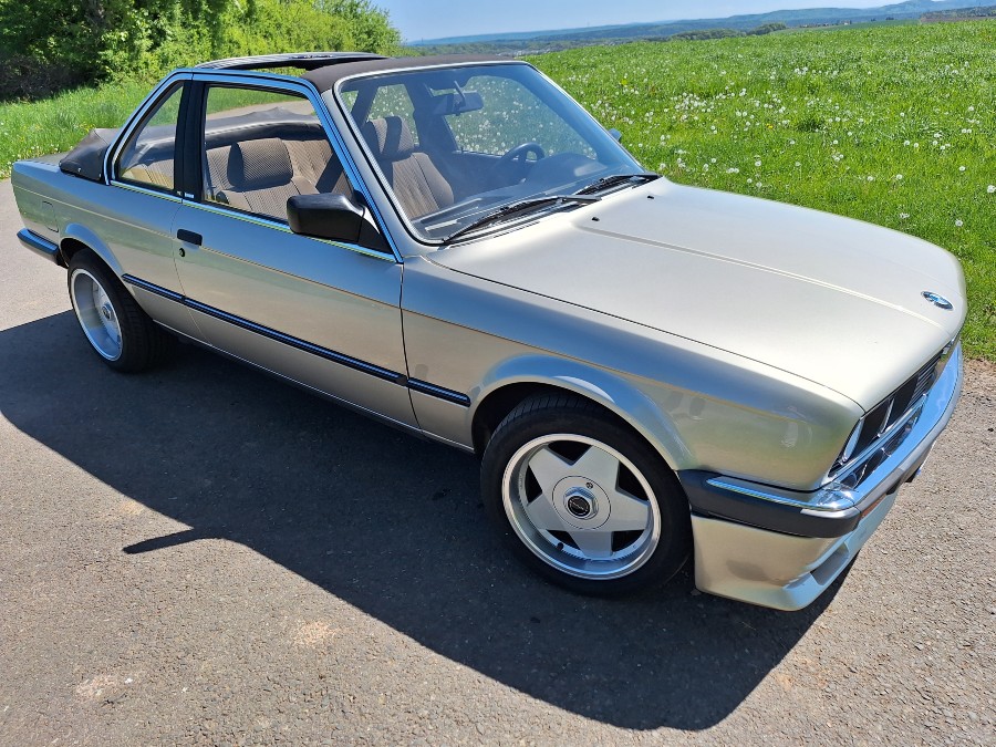 BMW 3er E 30 / 325 eta Baur Cabrio guter Zustand steht zum Verkauf Baujahr BJ 09/1985