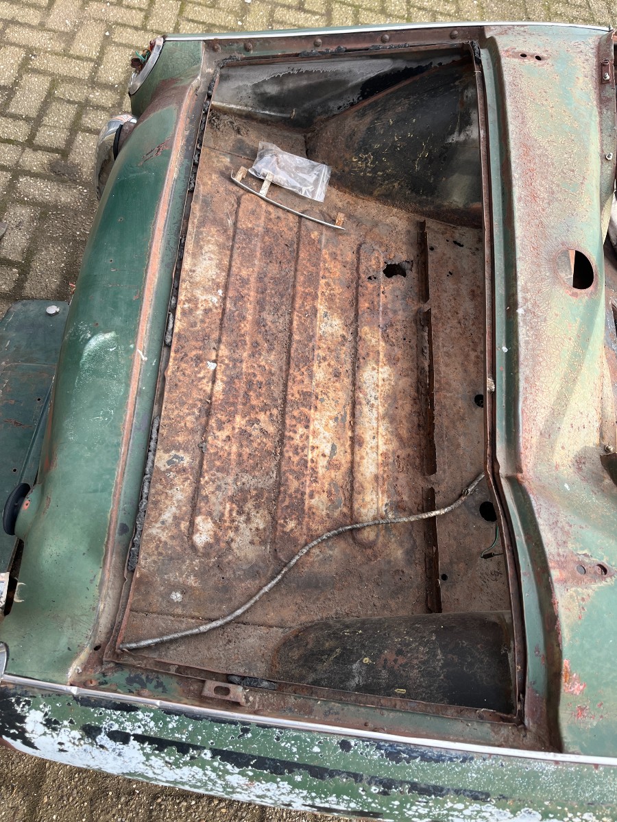 Zu restaurieren: Triumph TR3 A im Angebot Baujahr BJ 01/1959