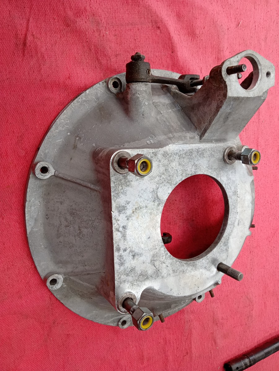 Für Maserati Getriebe zu verkaufen Baujahr BJ -