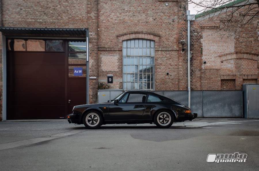 Porsche 911 3.0 SC Coupe mit SD, Nadelstreif u Motor Revision Baujahr BJ 01/1980