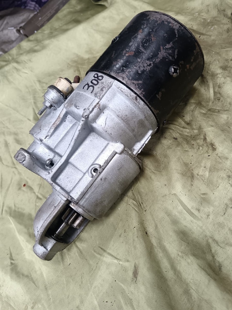 Verkaufe: Motor für Aston Martin DB5 Baujahr BJ -