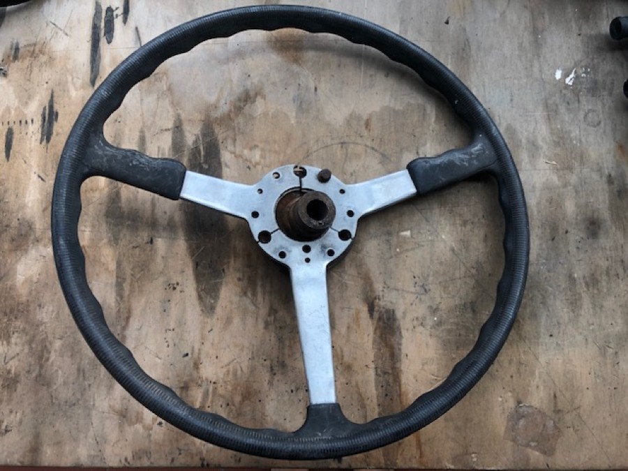 Lenkung für Fiat 1500 zu verkaufen Baujahr BJ -