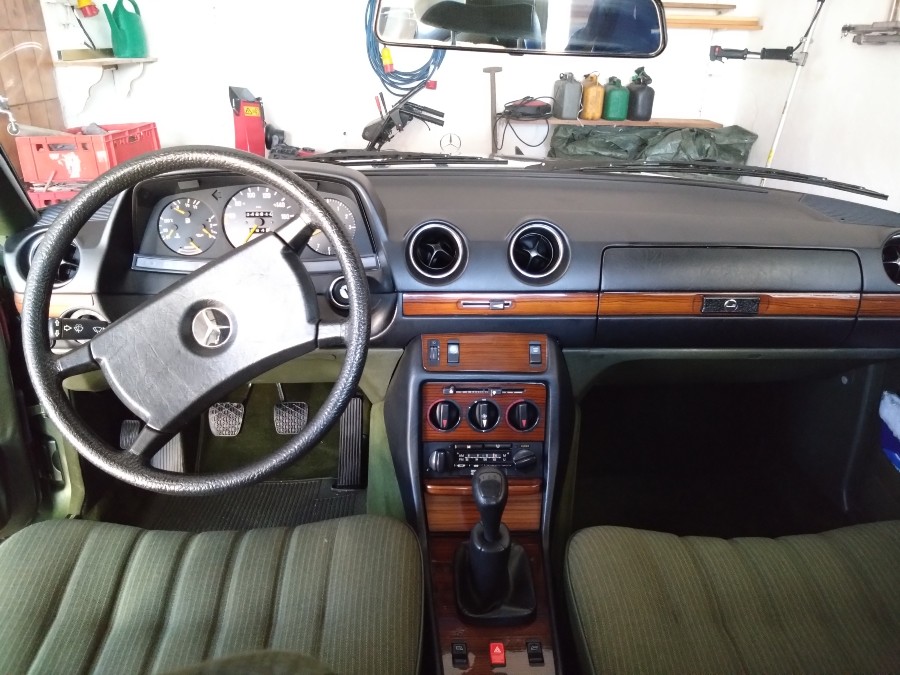 Mercedes Benz 230 CE Coupe in gutem Zustand im Angebot Baujahr BJ 09/1983