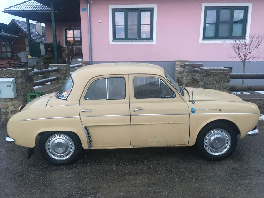 Renault Dauphine Baujahr BJ 05/1961
