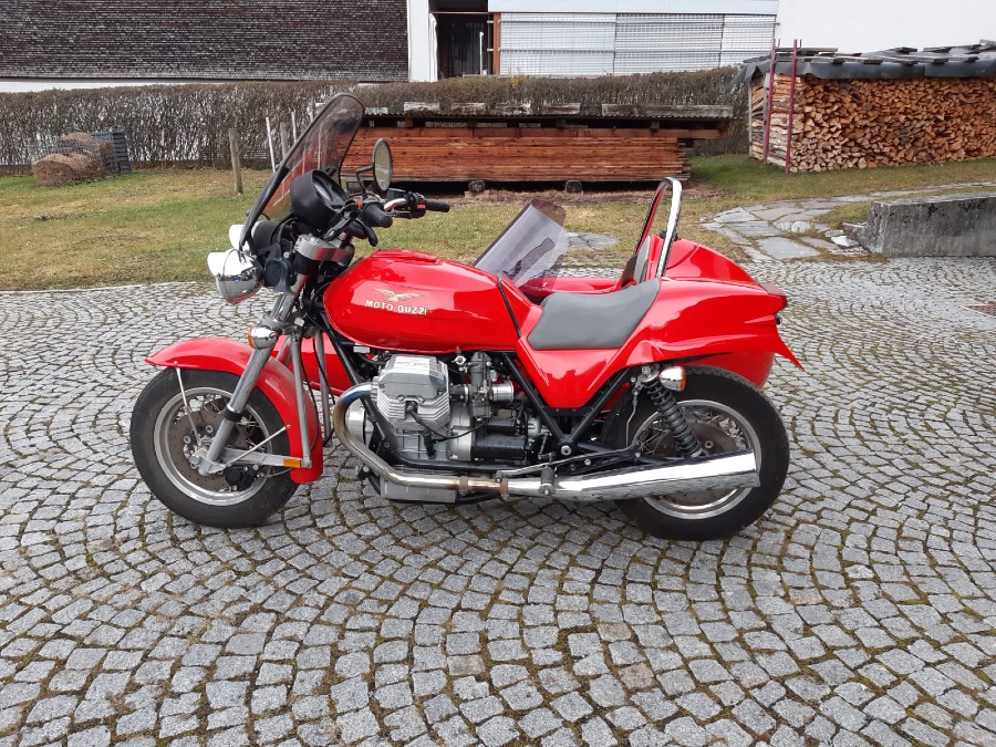 Klassiker Moto Guzzi Le Mans 1000 mit Armec-Tremola-Beiwagen Baujahr BJ 01/1989