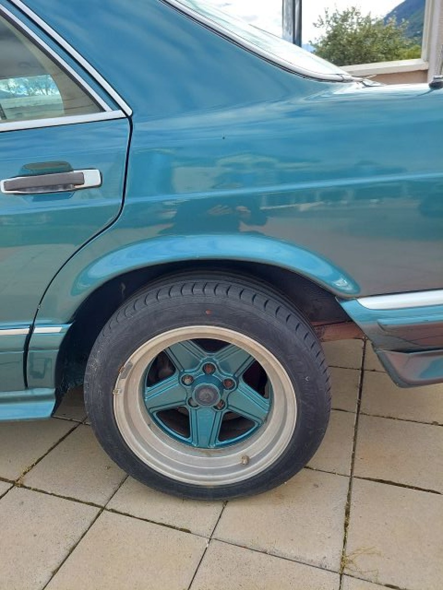 Mercedes Benz 126 Baujahr BJ 03/1984