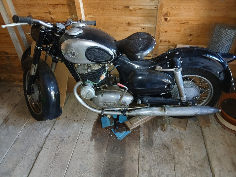 Puch 250 SGS mit Mängeln mit niedrigem Kilometerstand Baujahr BJ 09/1954