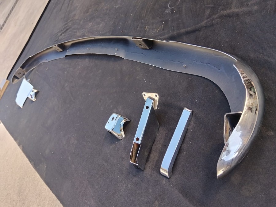 Für Jaguar XJ6 Karosserieteile zu verkaufen Baujahr BJ -