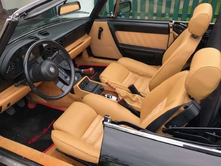 Alfa Romeo Spider TOPZUSTAND Cabrio / Roadster Baujahr BJ 02/1991