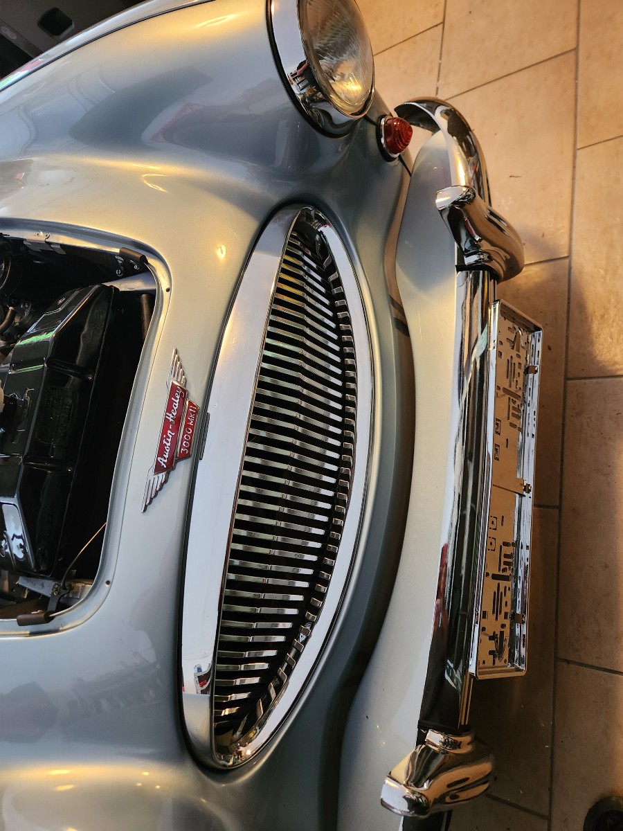 Biete Austin Healey 3000 BT7 in gutem Zustand inkl. Pickerl Baujahr BJ 03/1961