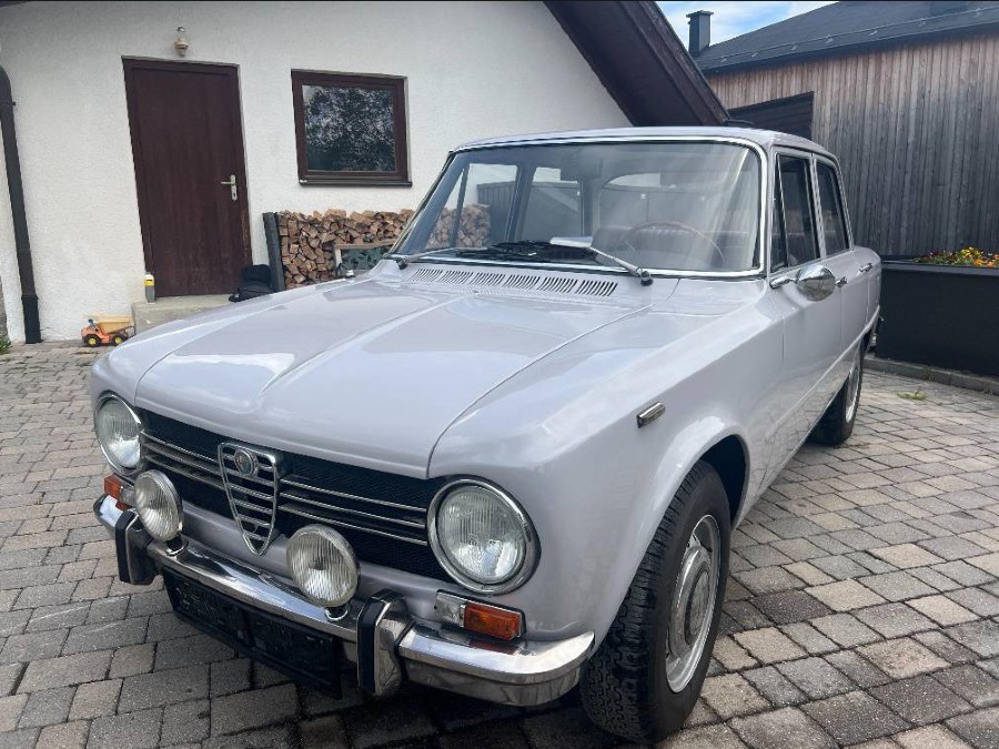 Biete Alfa Romeo Giulia 1300 in gebrauchtem Zustand mit gültigem Pickerl Baujahr BJ 08/1970