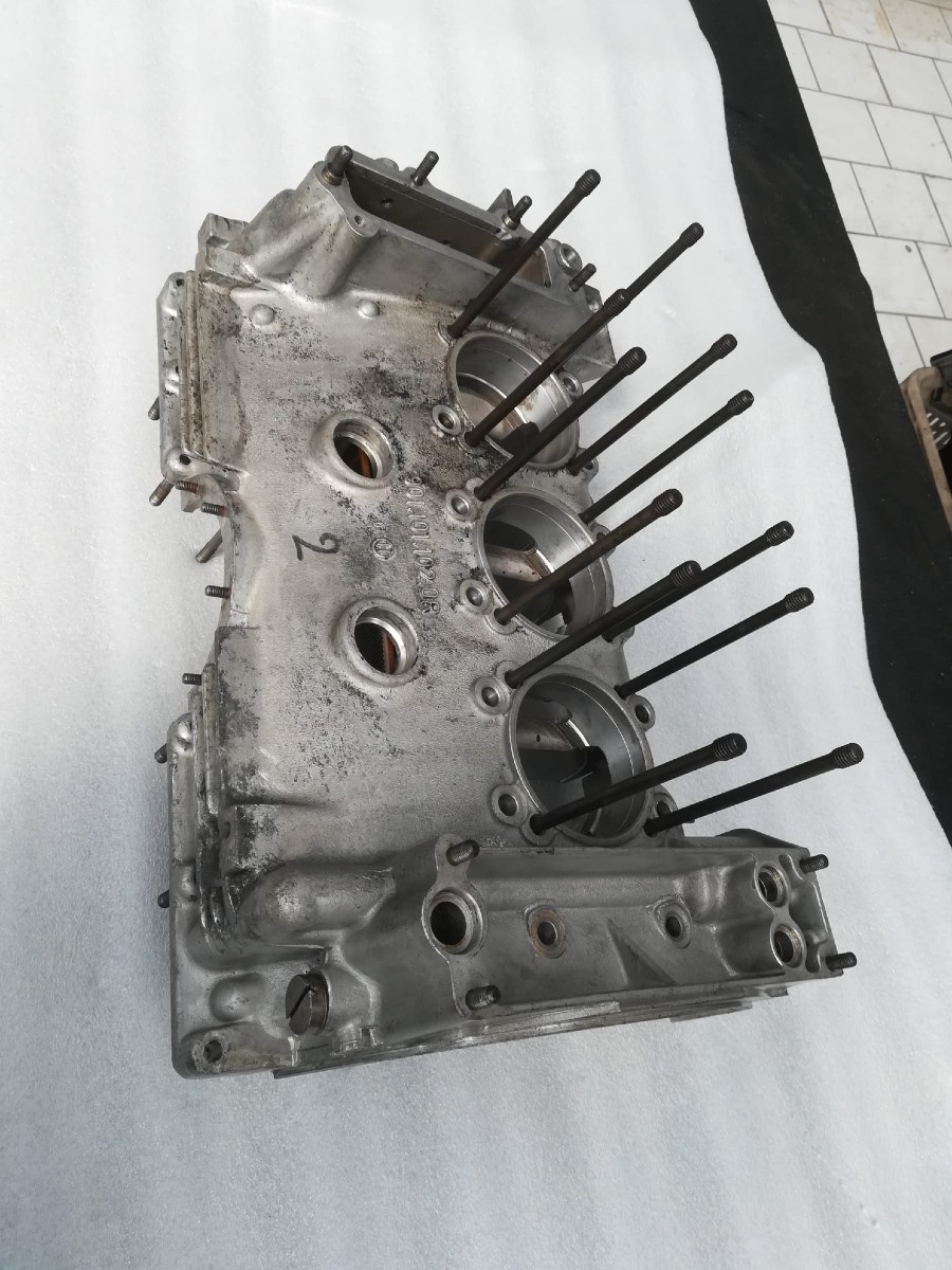 Motor für Porsche 911 zu verkaufen Baujahr BJ -