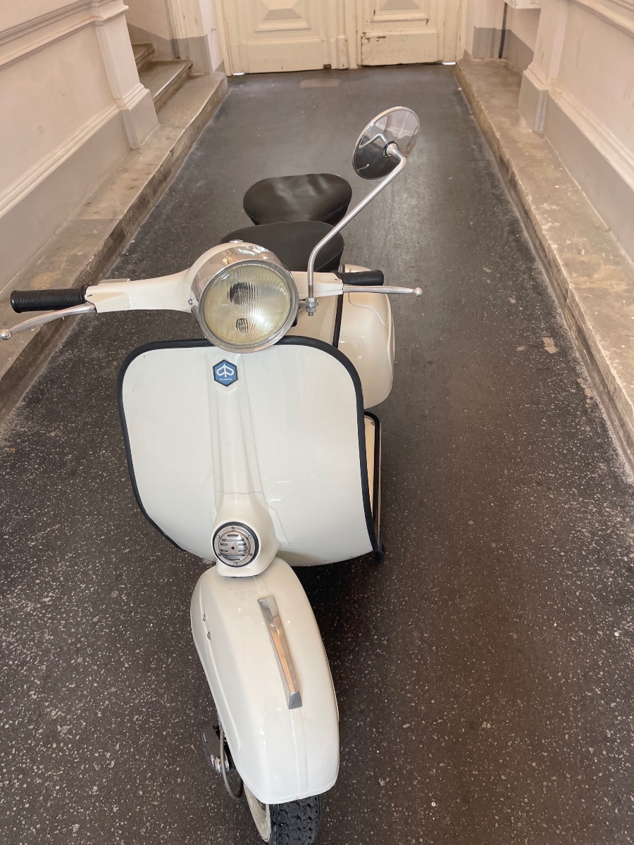 Gebraucht: Vespa 125 in makellosem Zustand mit historischer Zulassung Baujahr BJ 06/1975