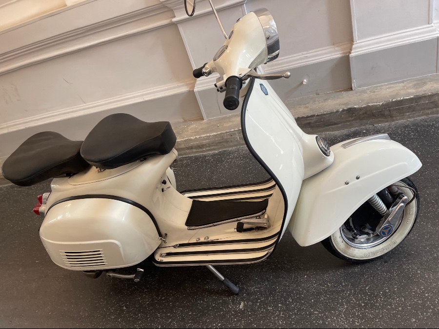 Gebraucht: Vespa 125 in makellosem Zustand mit historischer Zulassung Baujahr BJ 06/1975