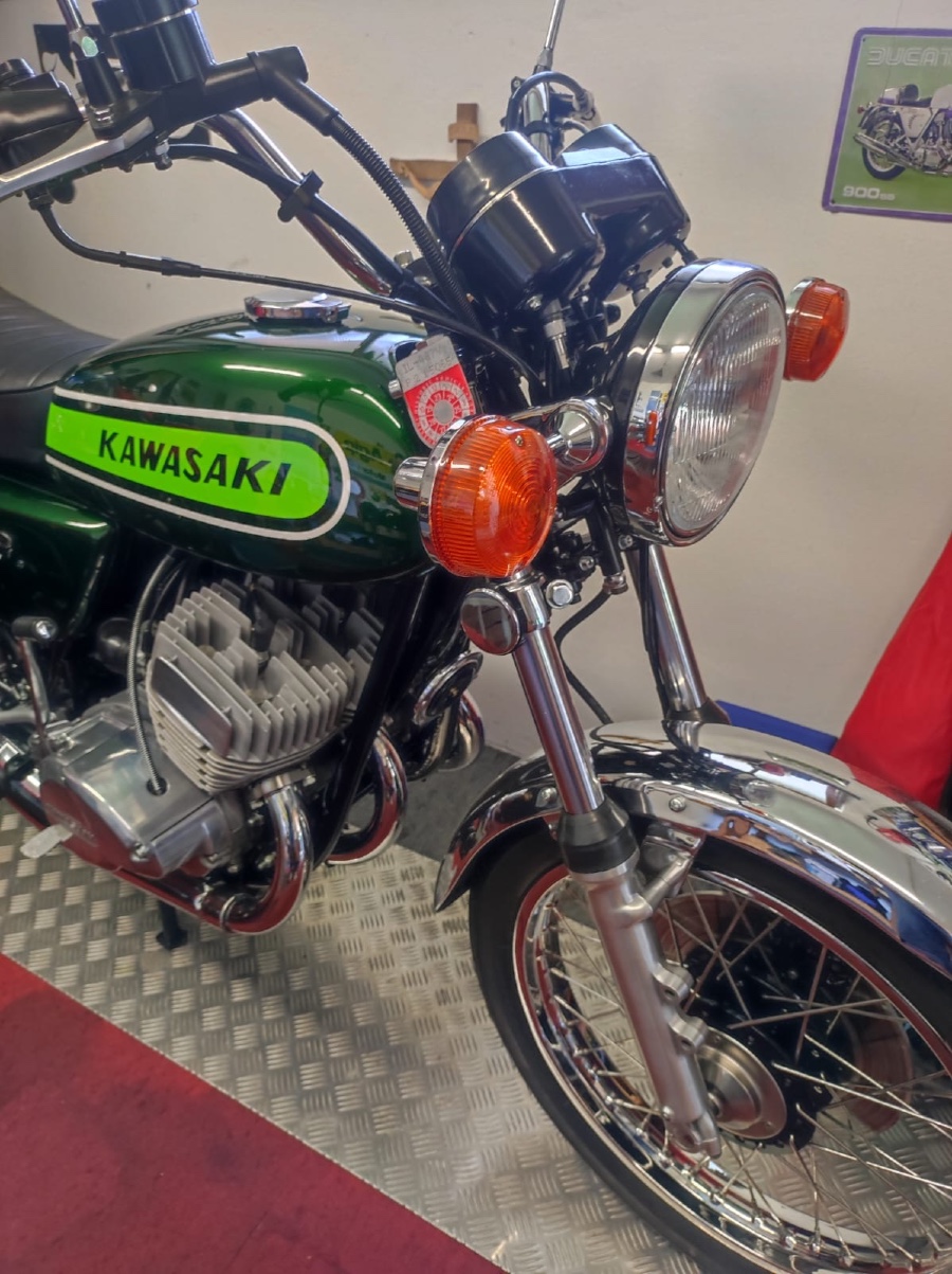 Wunderschön: Kawasaki H2 Baujahr BJ 07/1974
