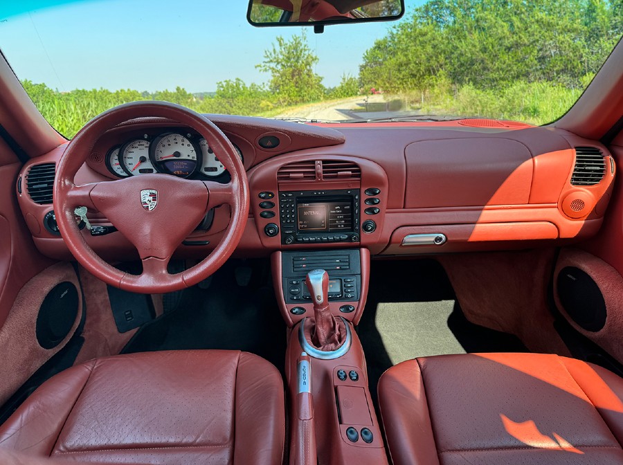 Biete Porsche 911 guter Zustand mit gültigem Pickerl Baujahr BJ 05/2003