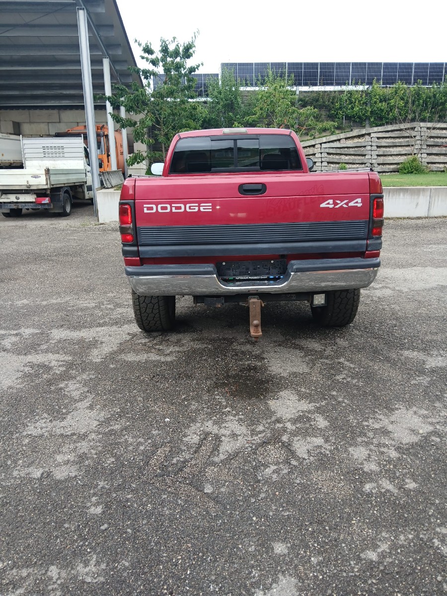 Dodge RAM 2500 V 10 Baujahr BJ 11/1999