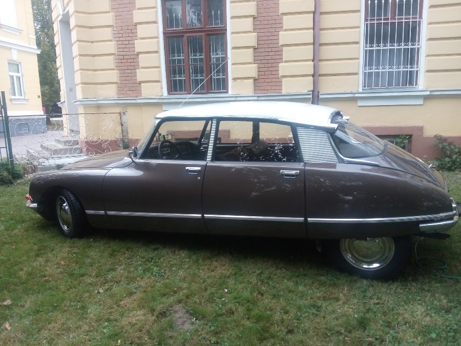 Citroën DS zu verkaufen Baujahr BJ 03/1974