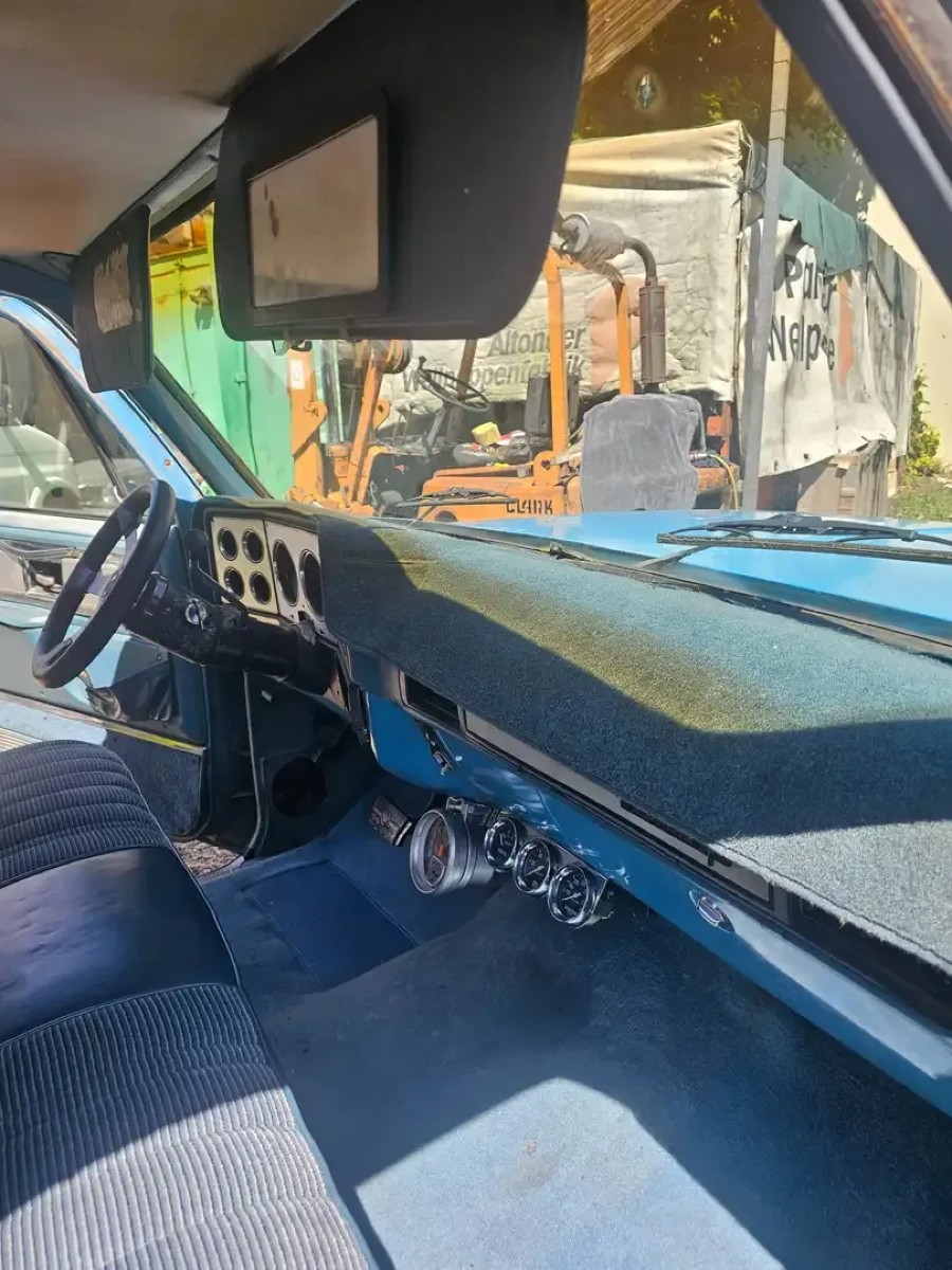 Chevrolet Suburban Baujahr BJ 07/1978