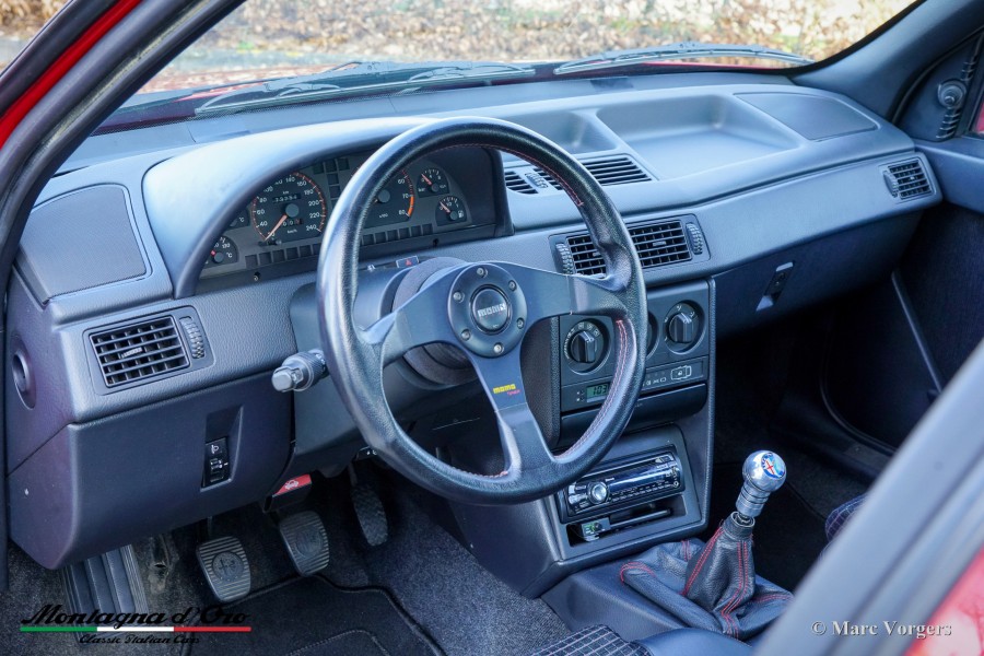 Alfa Romeo 155 2.0 T spark in gutem Zustand Baujahr BJ 06/1995