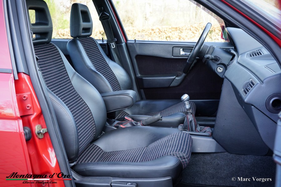 Alfa Romeo 155 2.0 T spark in gutem Zustand Baujahr BJ 06/1995