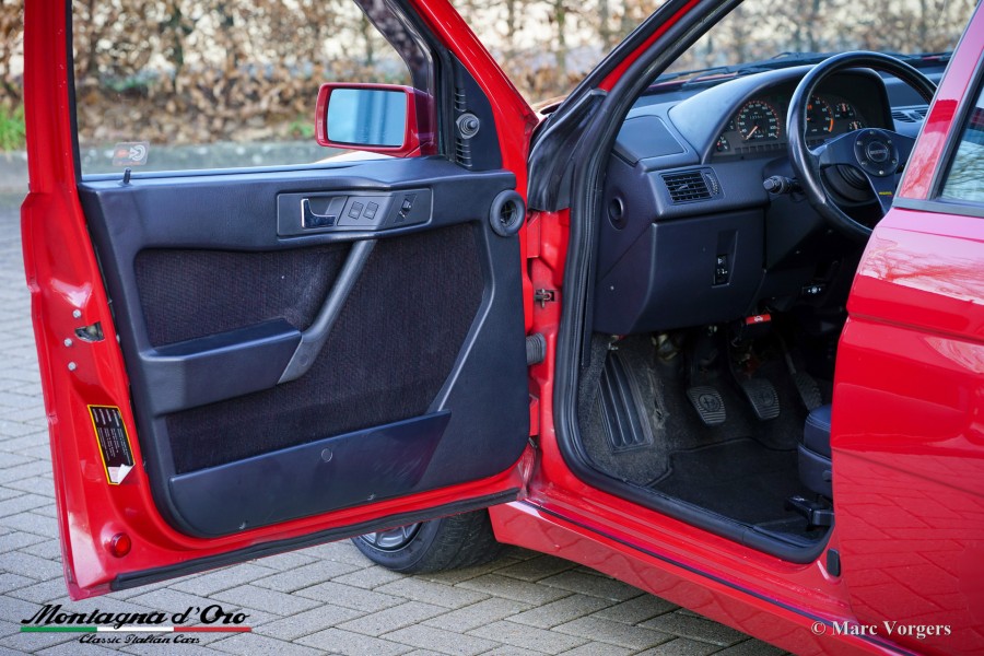 Alfa Romeo 155 2.0 T spark in gutem Zustand Baujahr BJ 06/1995