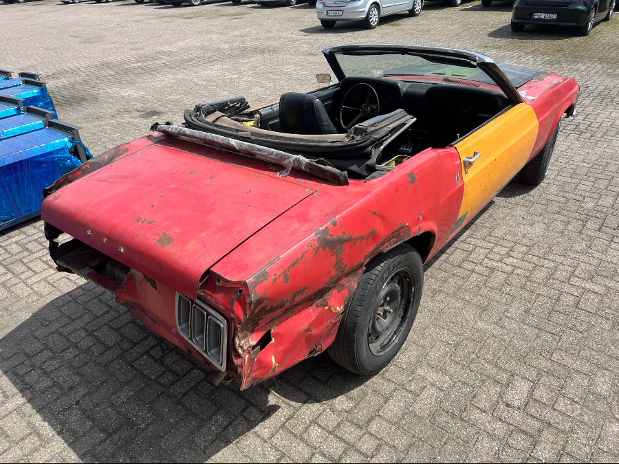 Zu restaurieren: Ford Mustang V8 cabrio Baujahr BJ 01/1970