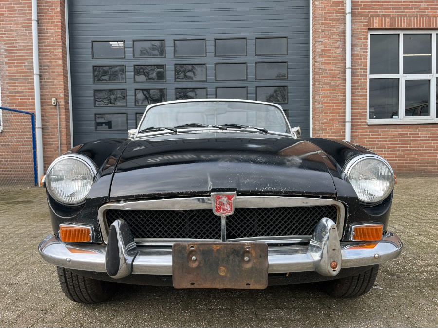 MG MGB mit Mängeln zu verkaufen Baujahr BJ 01/1973