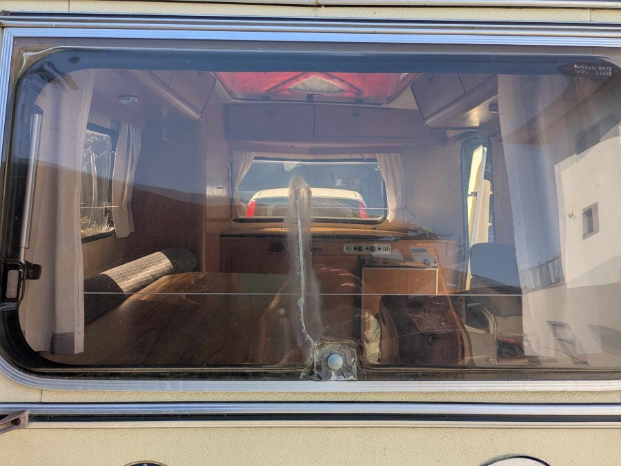 Hymer Eriba Pan Familia Touring Wohnwagen in rostfreiem Zustand Baujahr BJ 07/1985