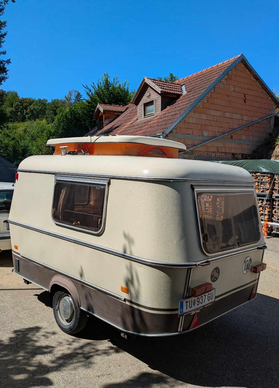 Hymer Eriba Pan Familia Touring Wohnwagen in rostfreiem Zustand Baujahr BJ 07/1985