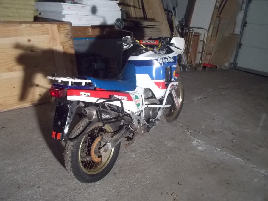 Honda Afrika Twin XRV 650 RD 03 in rostfreiem Zustand im Angebot Baujahr BJ 01/1990